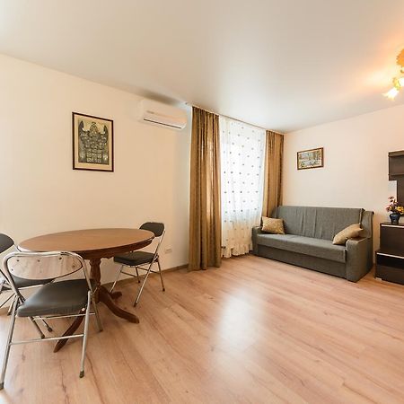 New Appartment Near Kyiv Airport Eksteriør billede